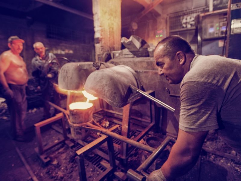 Thermal processing in an industrial workshop